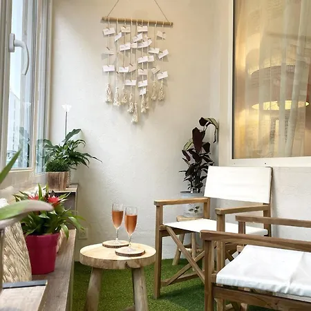 The Pearl Balnéo SPA Ecran géant Opt Parking Le Havre Extérieur photo