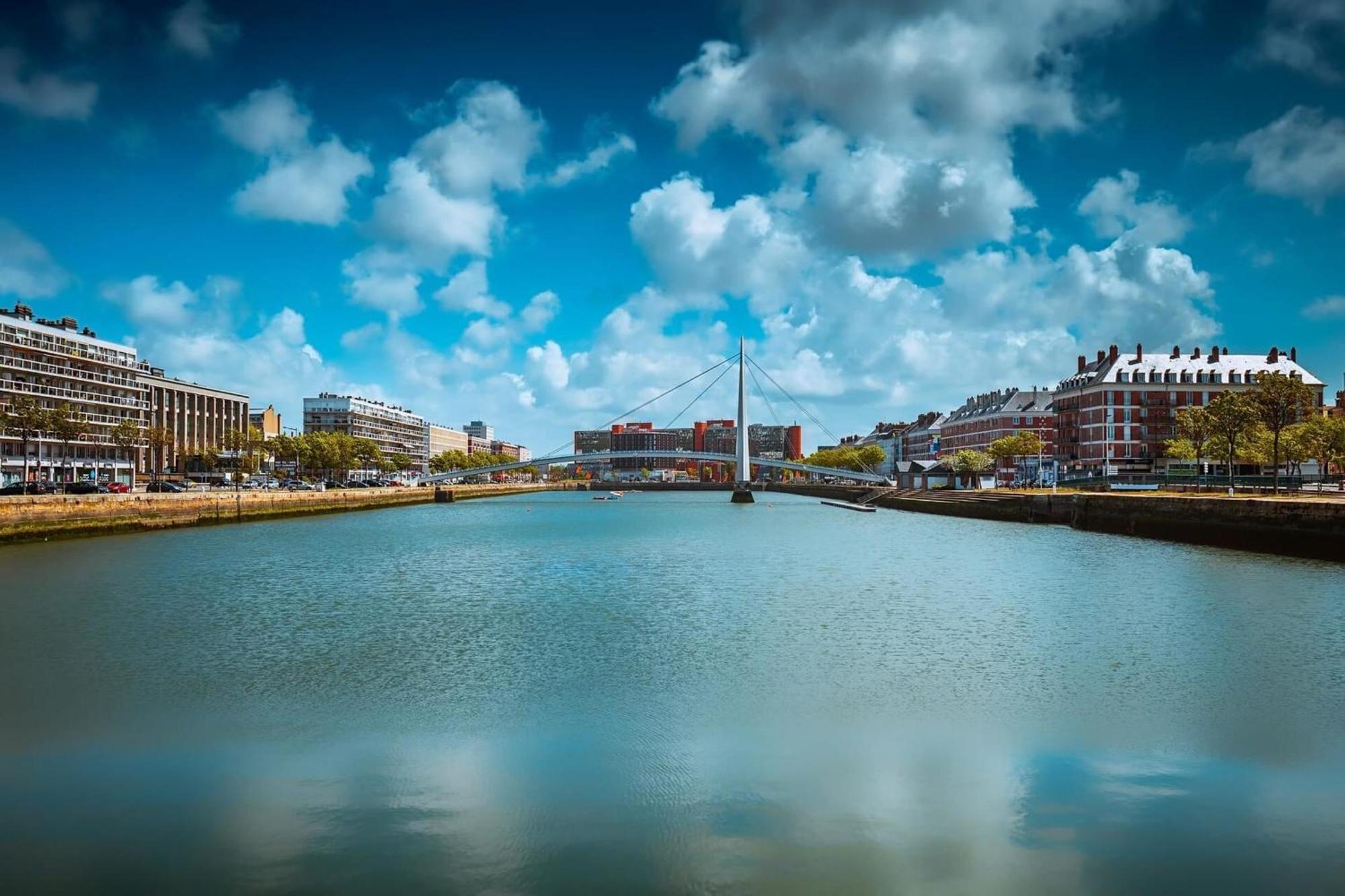 Apartment The Pearl - Jacuzzi - Cinema - Patio - Parking Le Havre