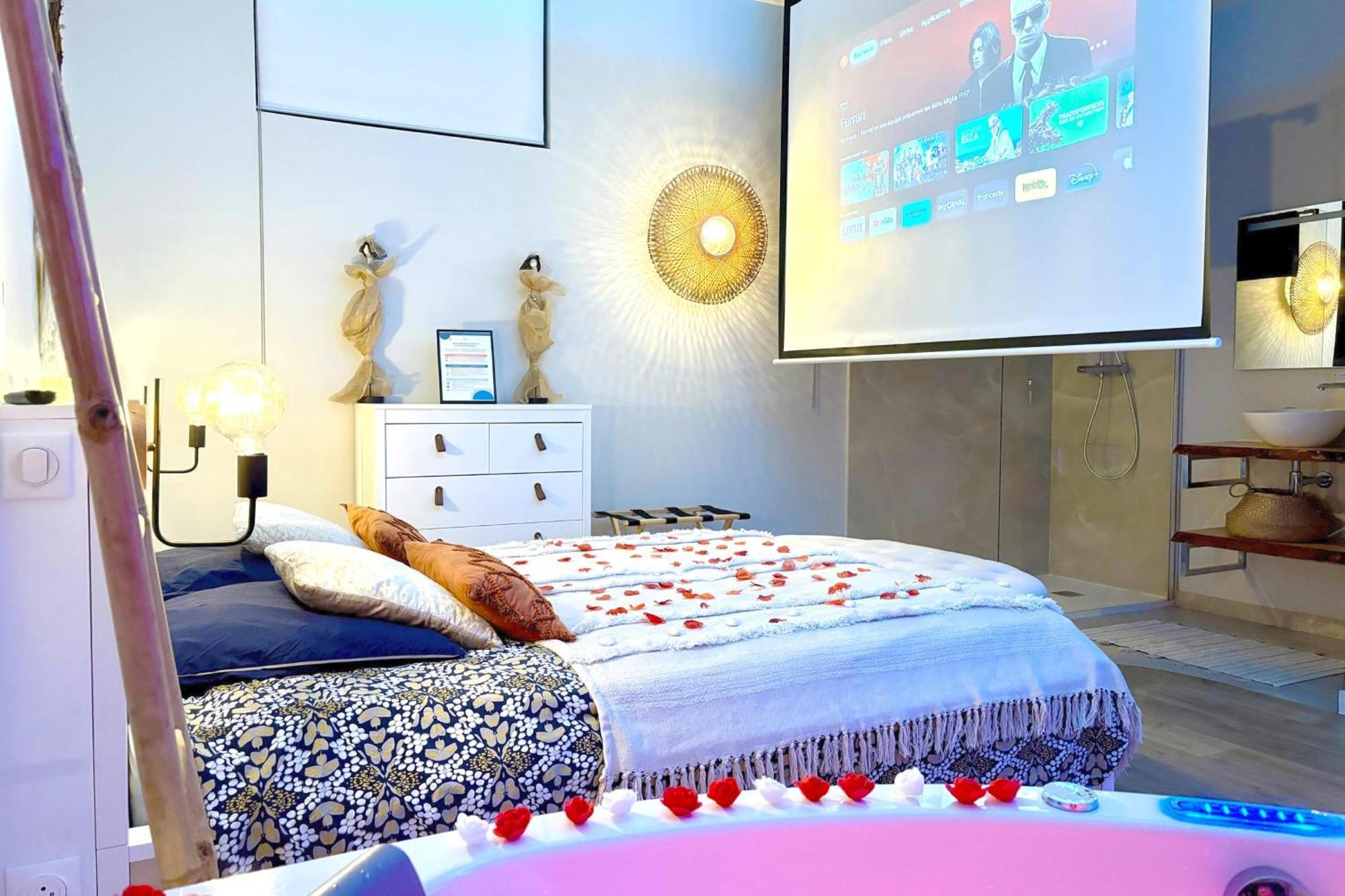 The Pearl - Jacuzzi - Cinema - Patio - Parking *